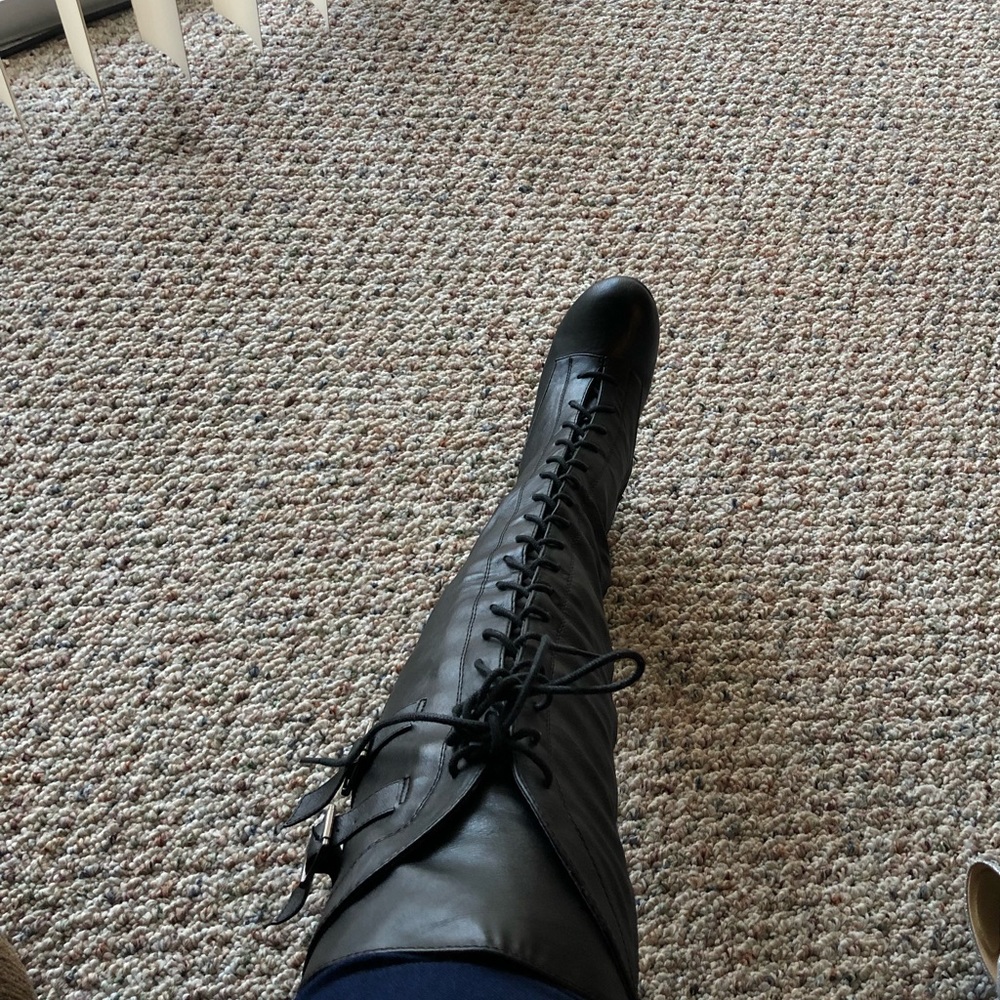 Heel boots